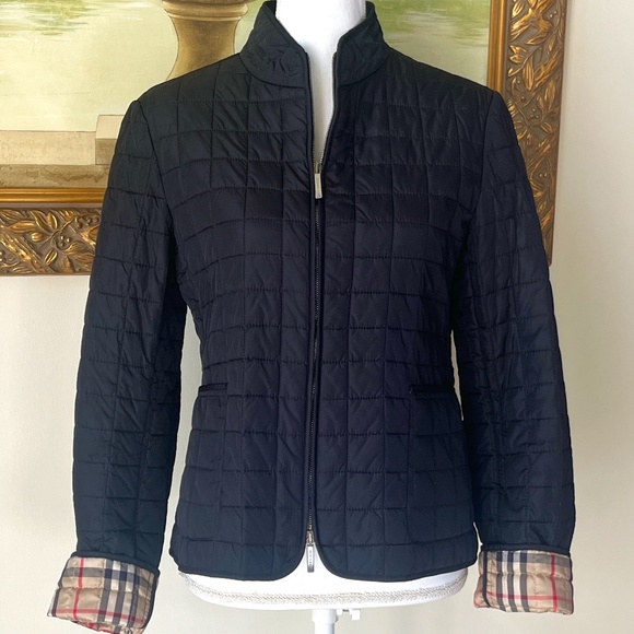 Burberry Jackets & Blazers - Burberry London Womens Quilted Black Lightweight Jacket Size 6